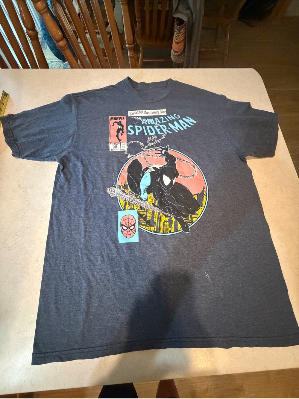 SPIDER MAN SHIRT AMAZING RETRO
COMIC COVER STYLE GRAPHIC TEE ASH
DARK GREY XL
